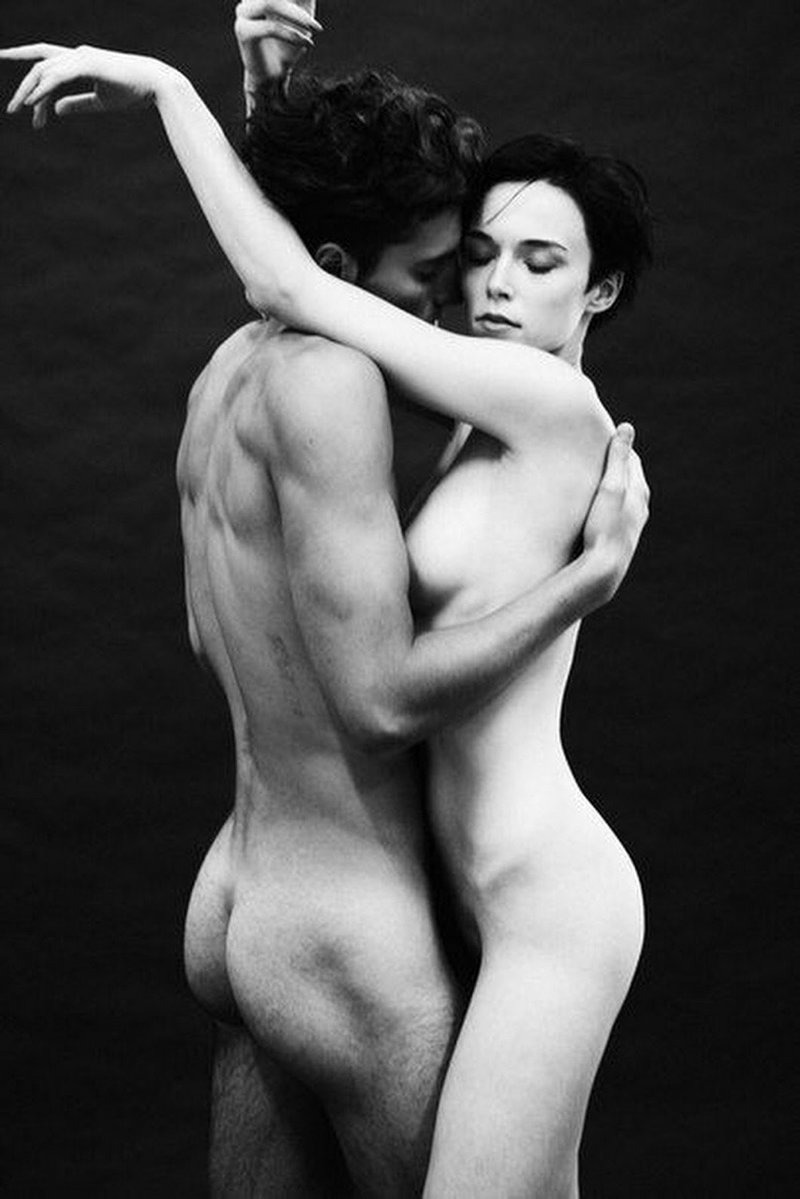 Photoshoot of naked men