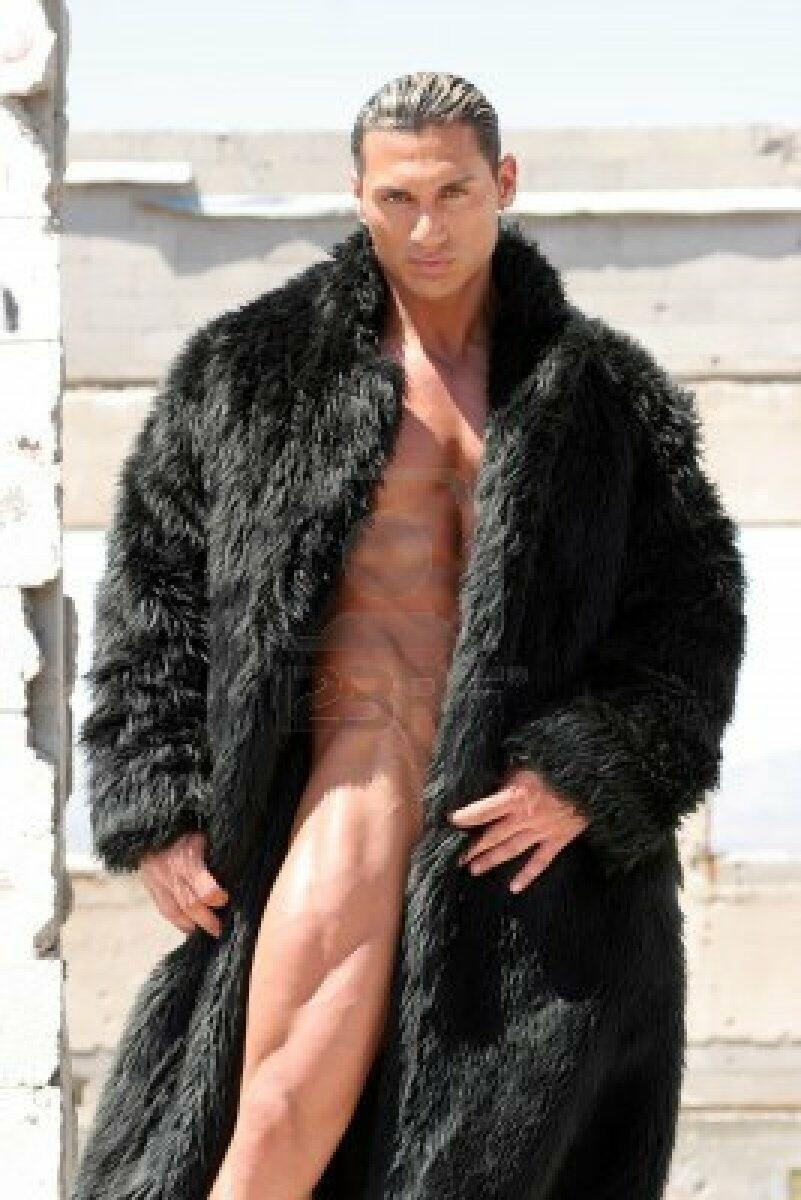 Naked women in fur fur coats