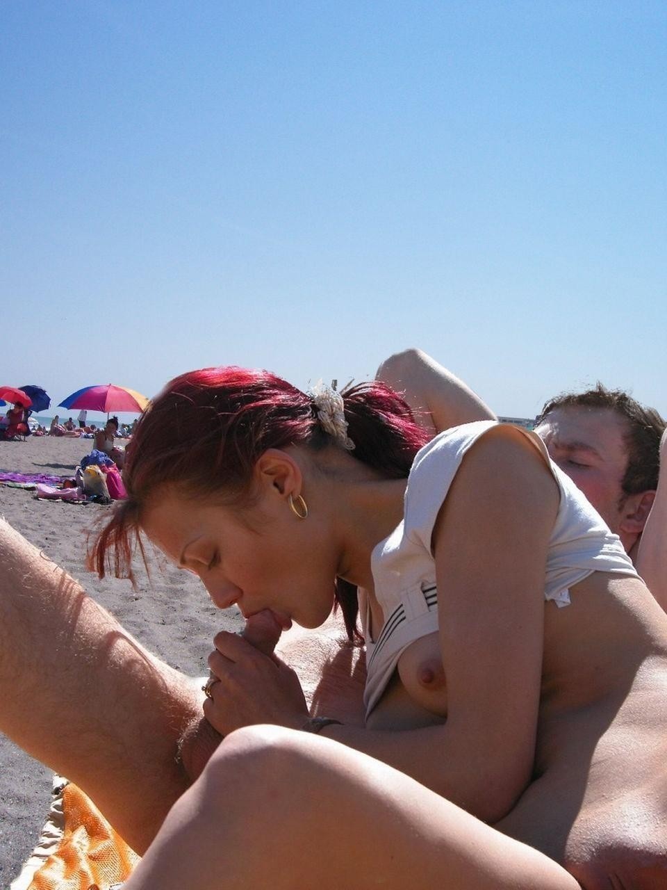 Masturbation of girls on the beach