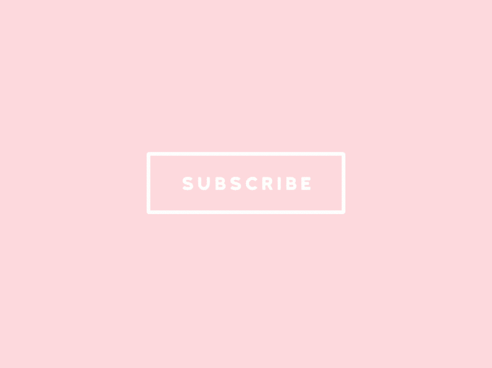 Button to subscribe to a pink background