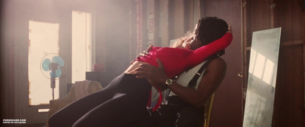 Elizabeth Berkeley erotic