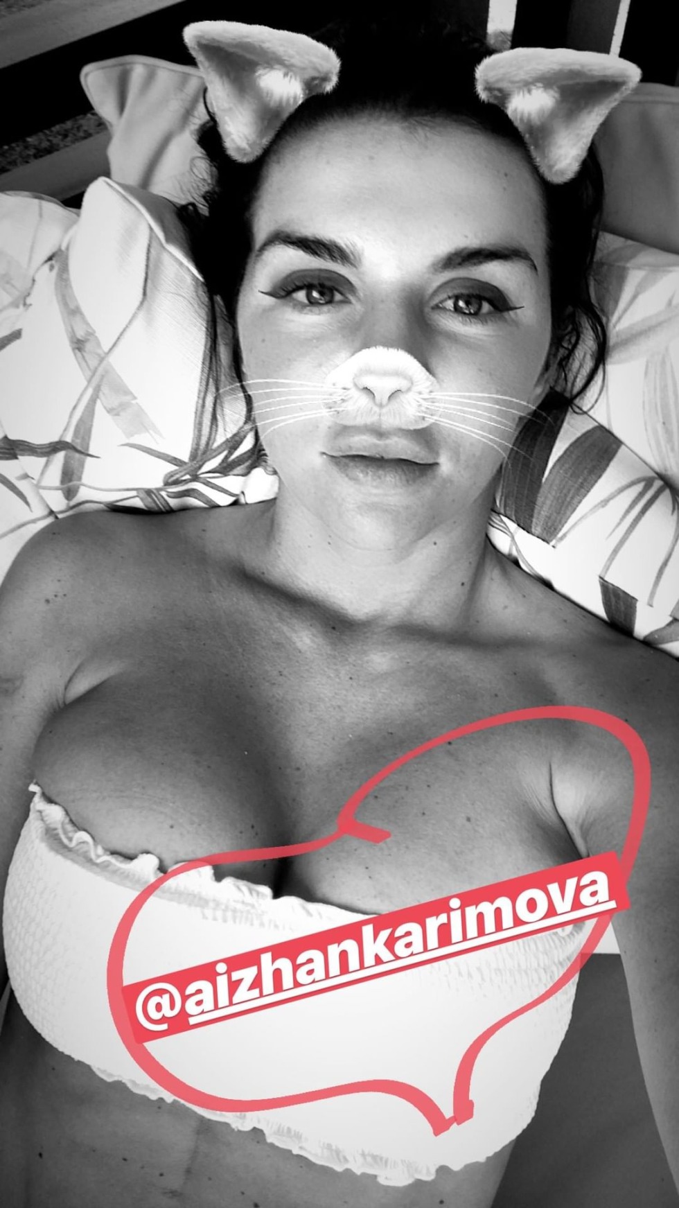 Anna Sedokova and Janis