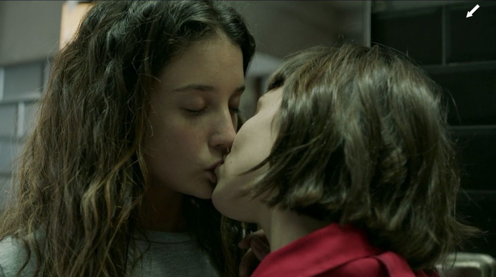 Maria Pedrasa Paper House