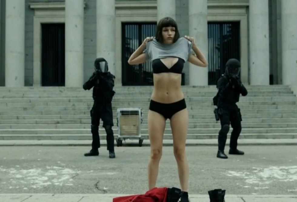 Ursula Korbero is hot