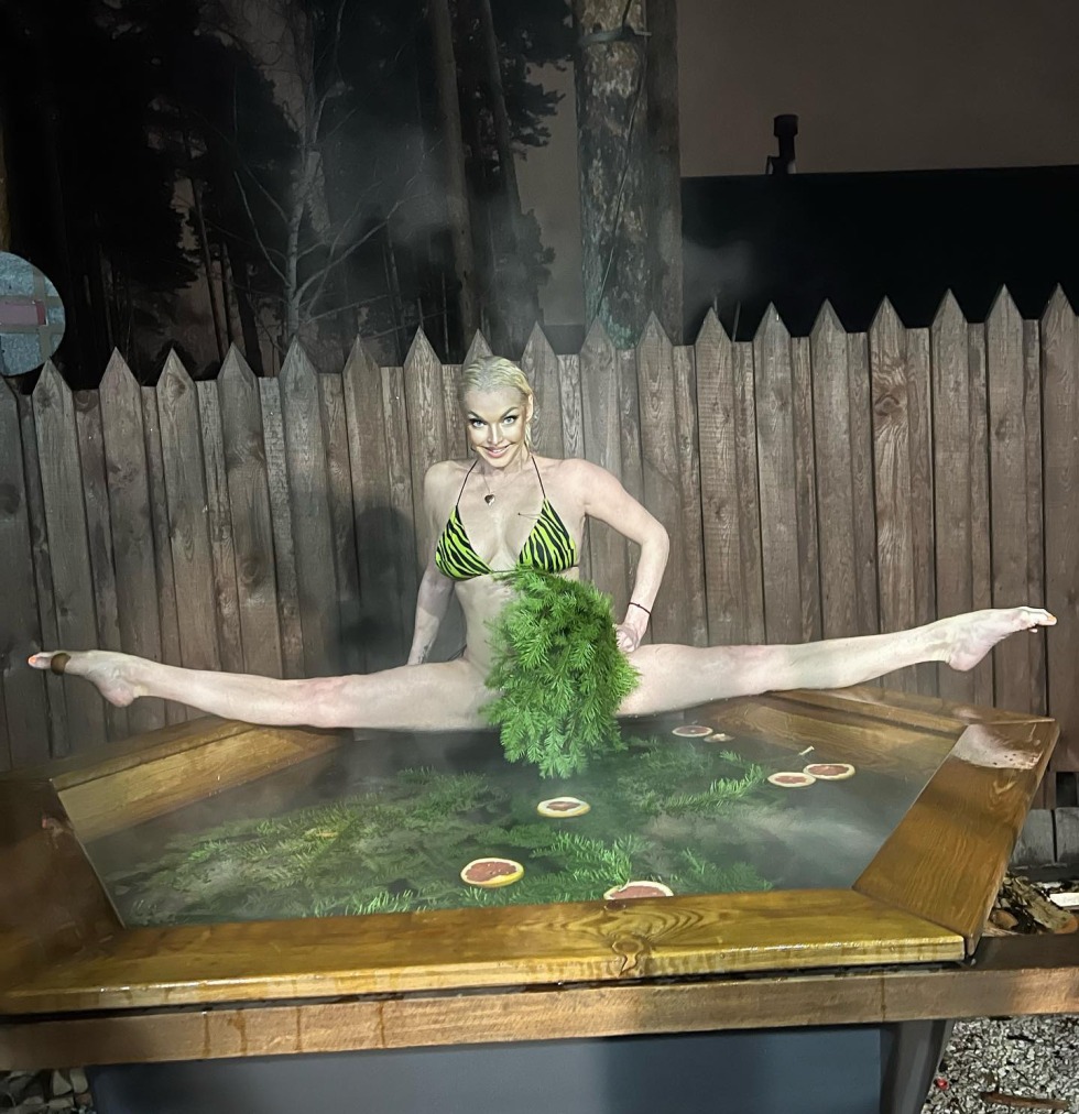 Anastasia Volochkova photo shoot