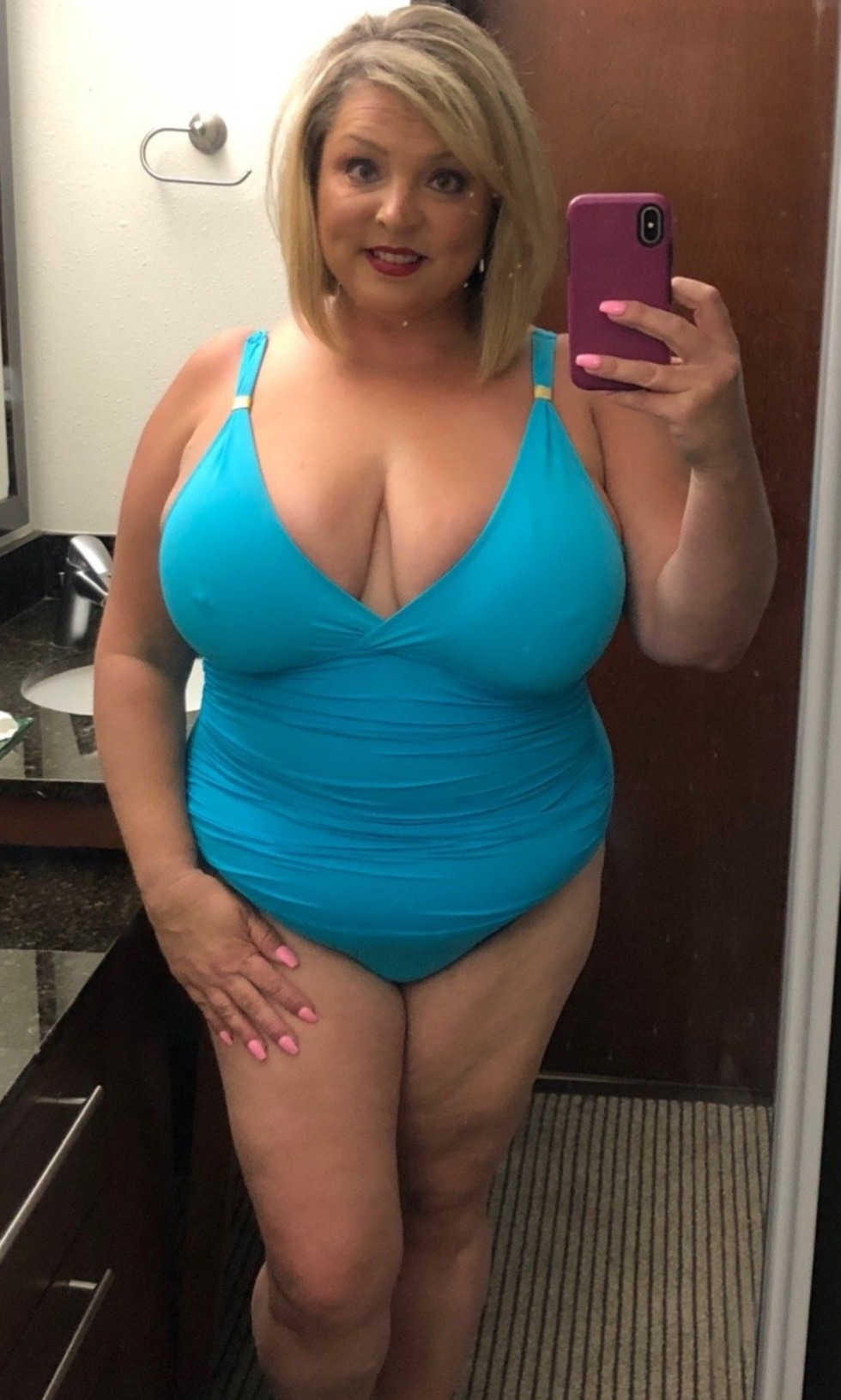 Big homemade Chubby Mom