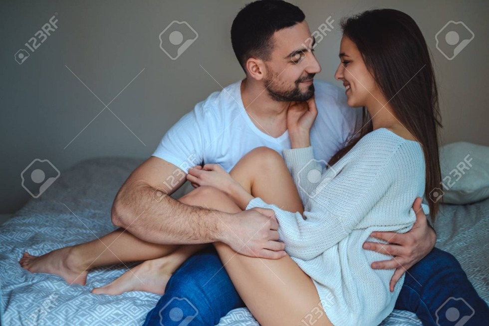 Girls in short skirts xxx