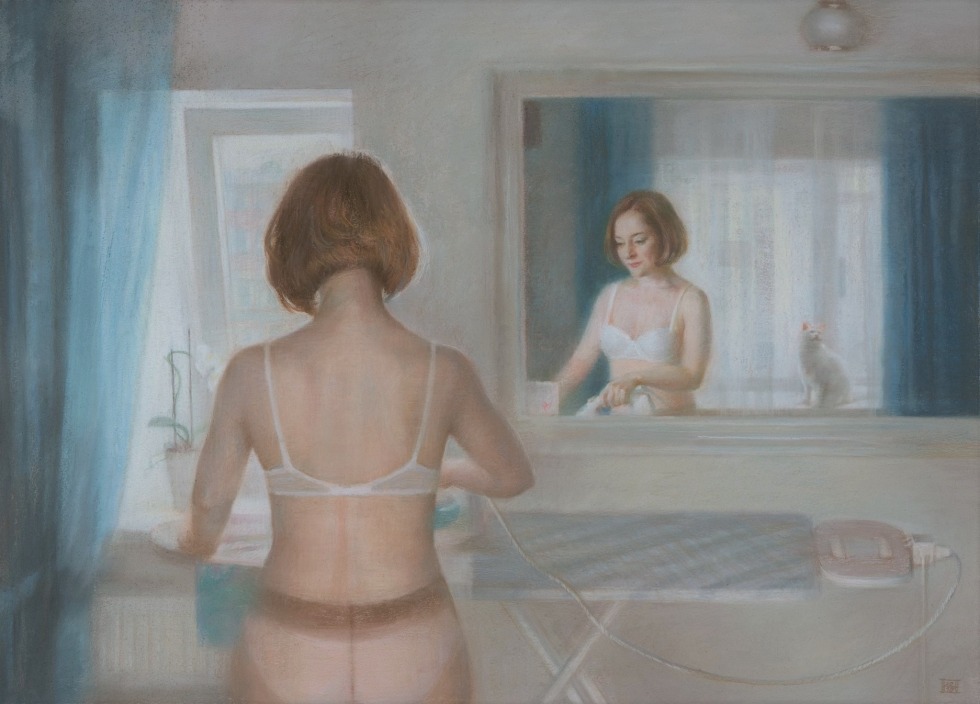 The model in front of the students