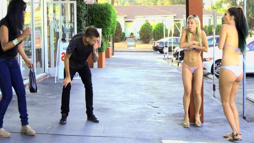 Naked woman on the side