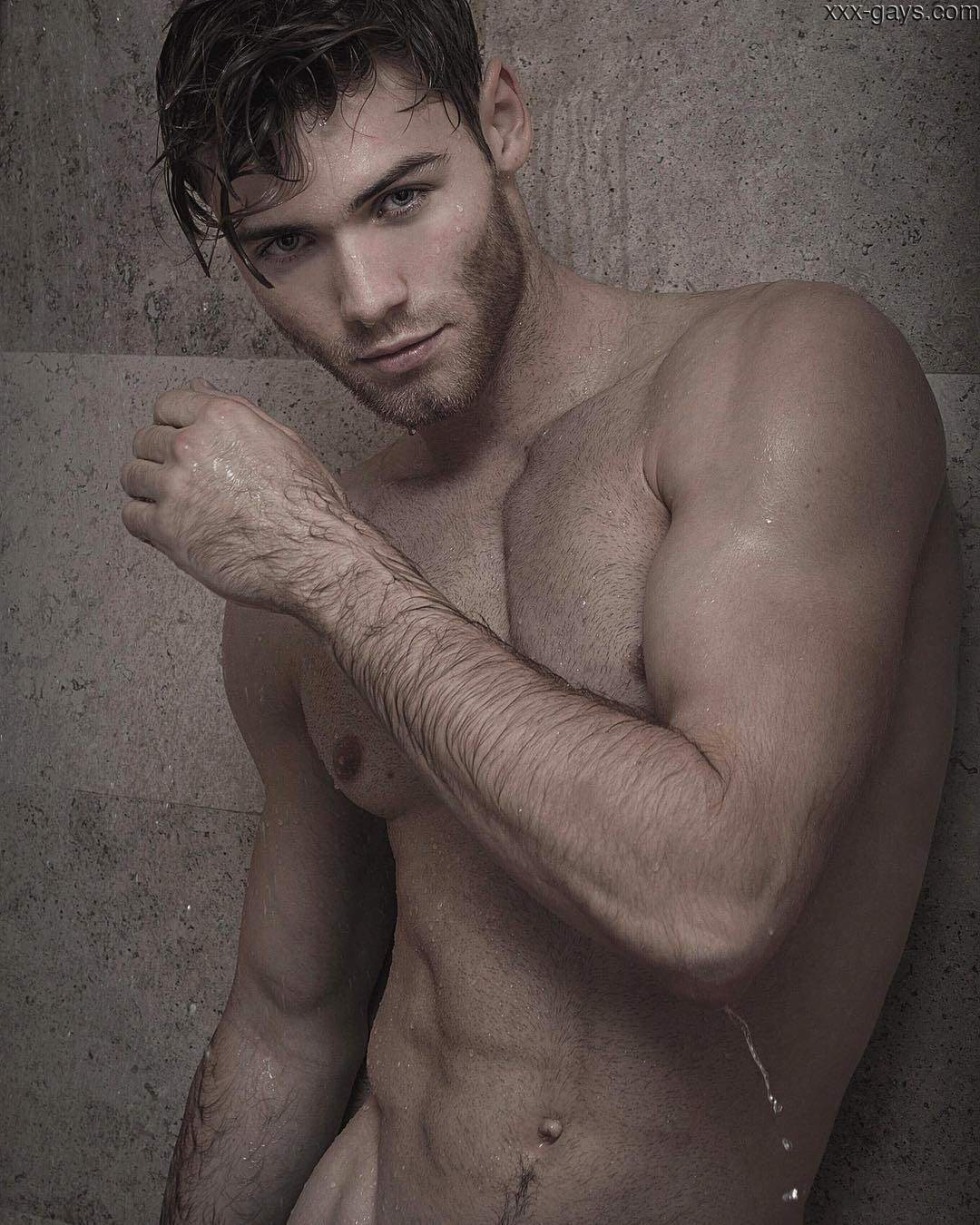 Naked men Turks porn