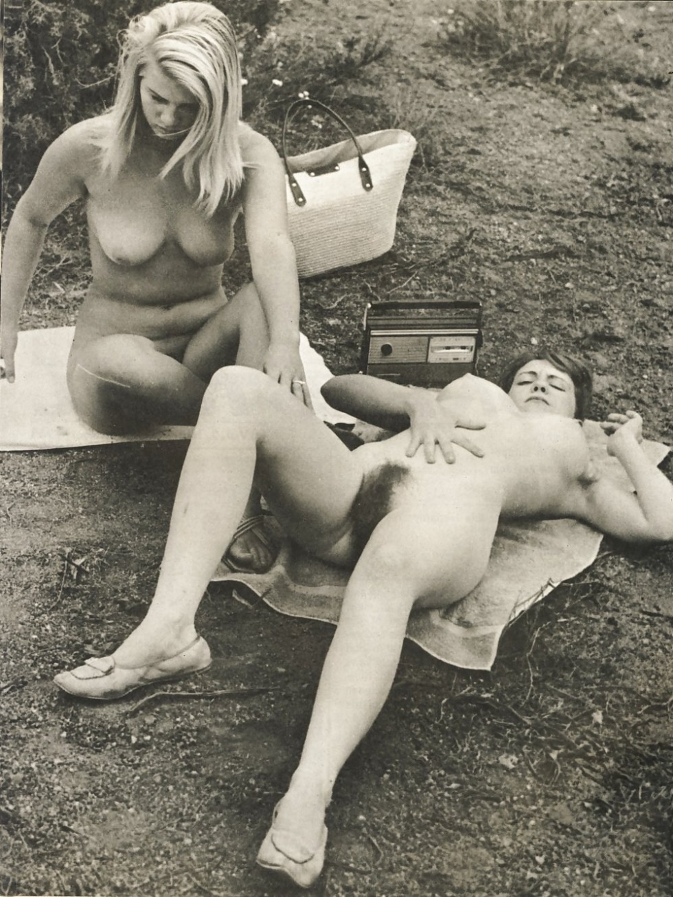 Retro nudists are small