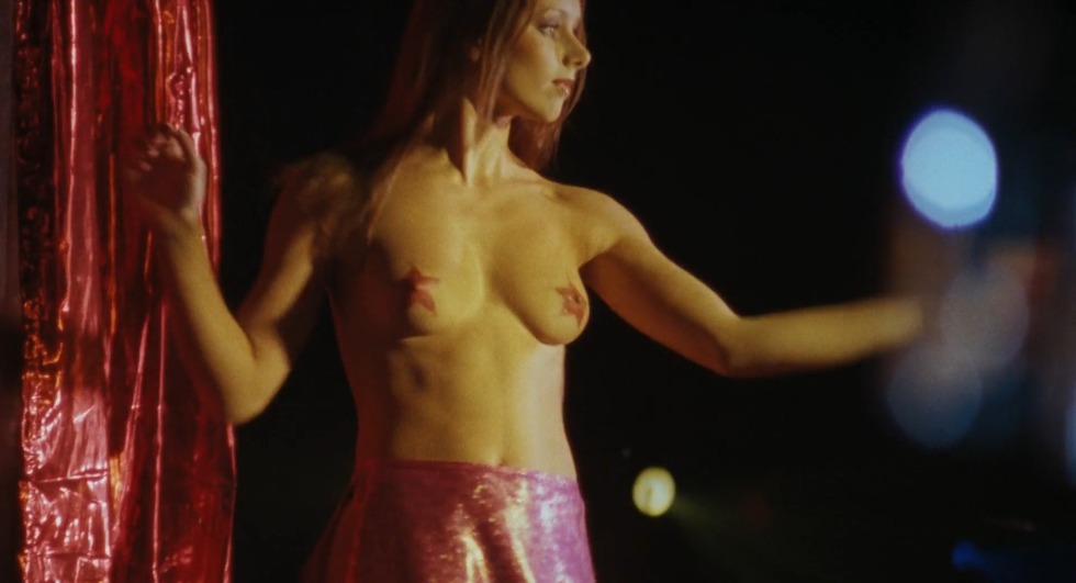 Oksana Akinshina showed fans of porn spectacle