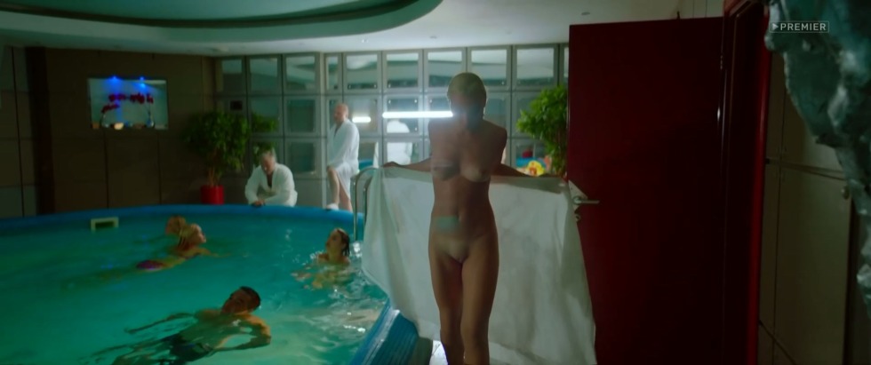 Oksana Akinshina Super Bobrova