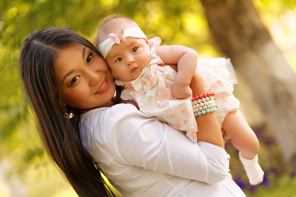 Asian baby with mom