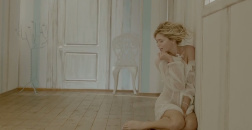 Vera Brezhnev and DJ Smash