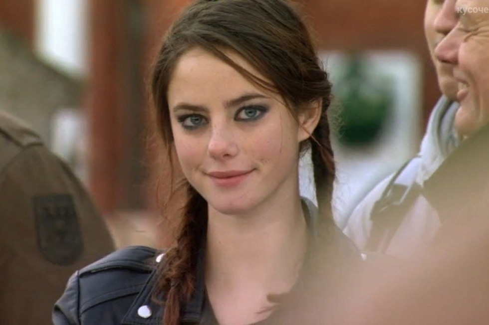 Lesbian cunnilingus close -up