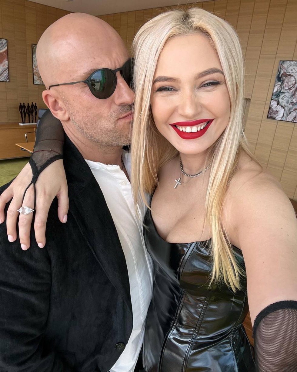 Comedy Irina Pegova Dmitry Nagiyev Swingers