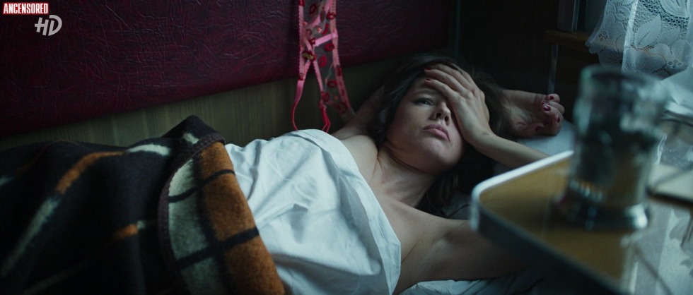 Kedamono (Kazoku) Tachi No Sumu Ie de (2015)