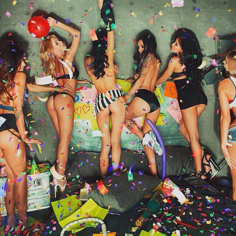 Naked women at the festival in Nebraska