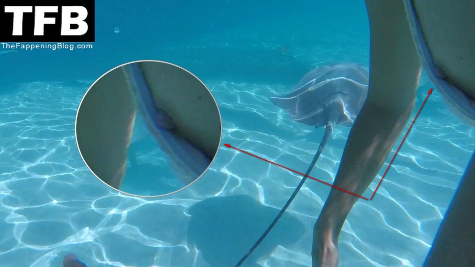 Regina Todorenko naked