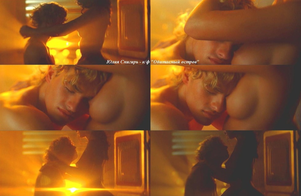 Erotic scenes in the bathhouse