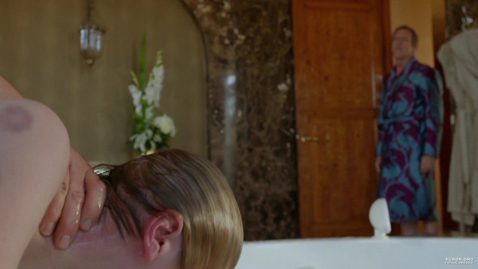 Elizabeth moron boobs