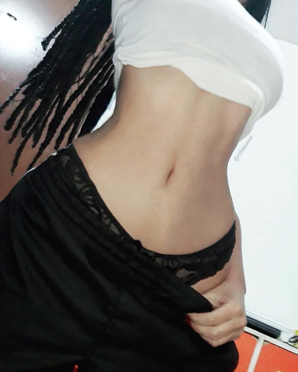 Hand references on the belt