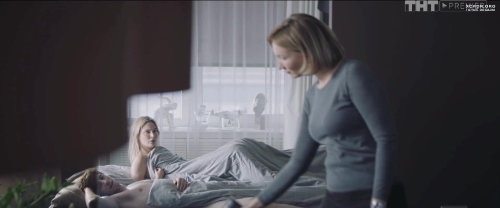 Natalia Skomorokhova in underwear in the series roots