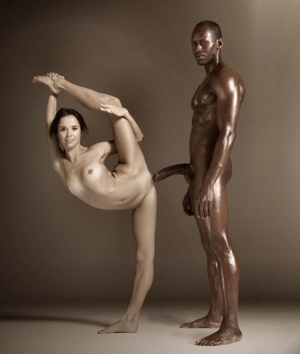 Photos of naked women at the casting