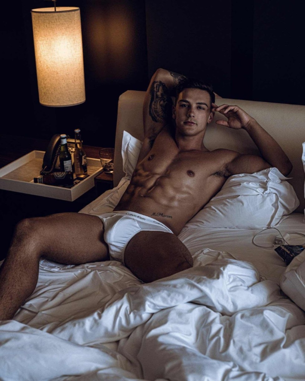 Actor Jake Jillenhaw Naked