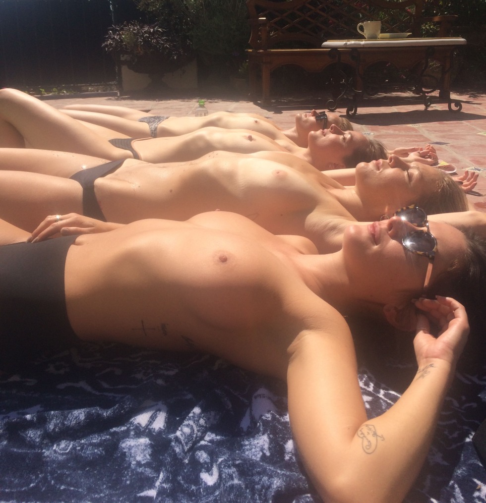 Dakota Johnson Topless