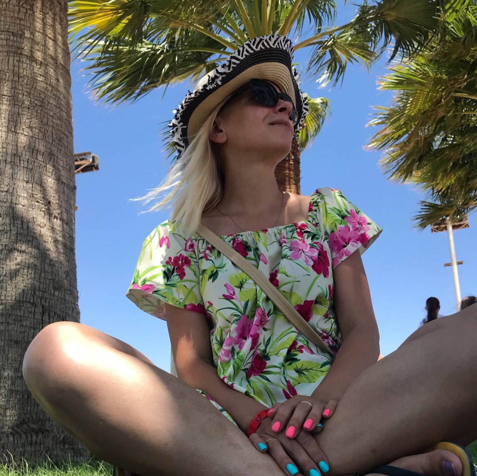 Olya Lukyanova lit up