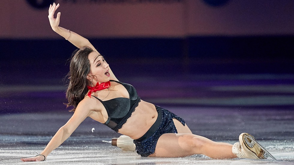 Alexandra Stepanova skater