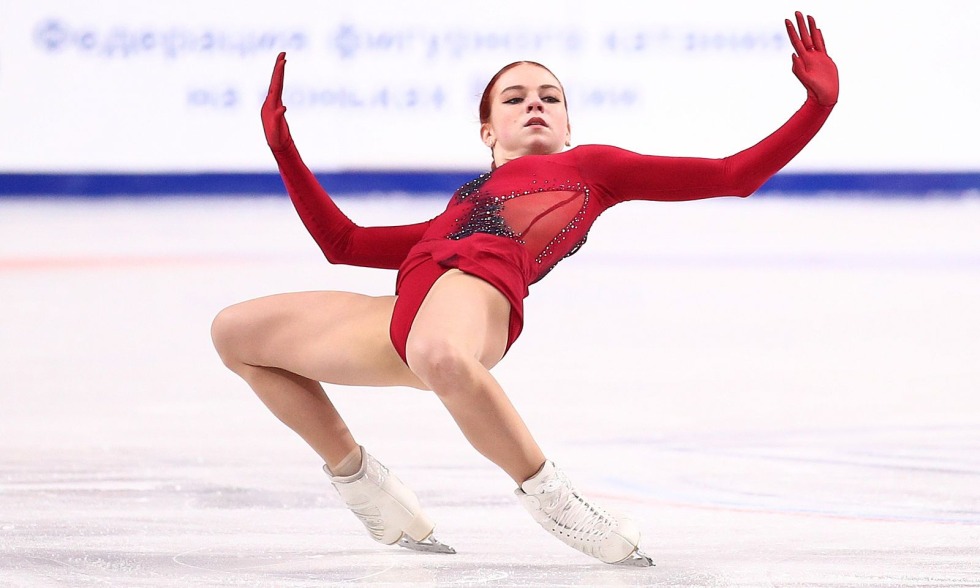 Elizaveta Tuktamysheva in underwear