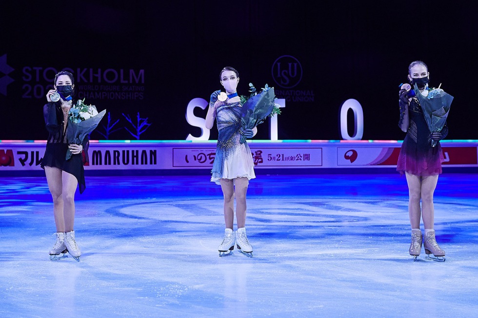 The rink of the girl ride