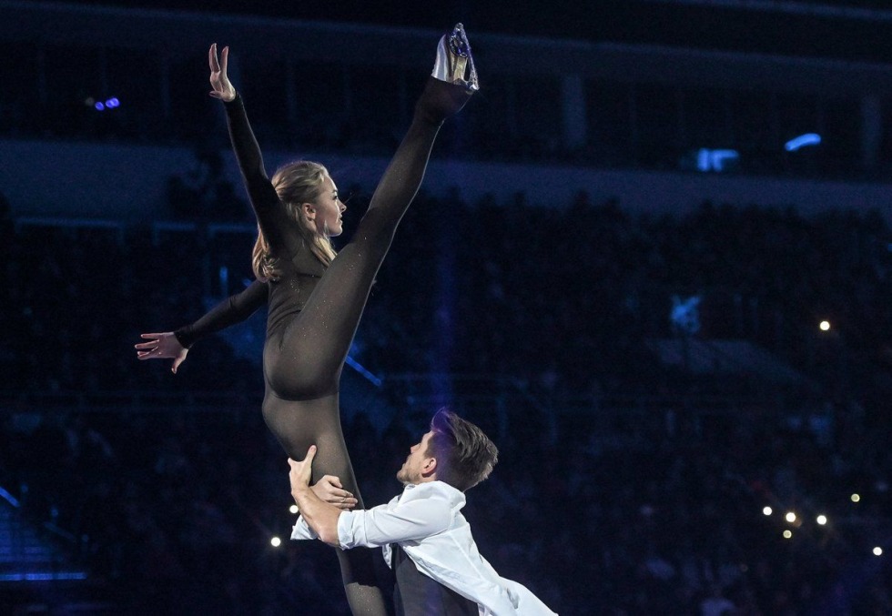 Elizaveta Tuktamysheva Stewardess