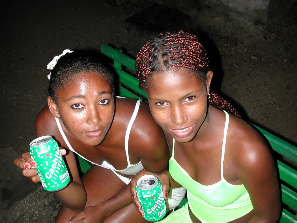 Tracy Lopez plus saz