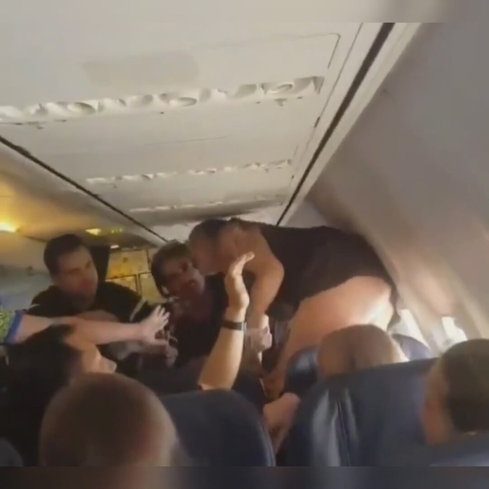 Tanya Tate Veronica Avluv stewardesses