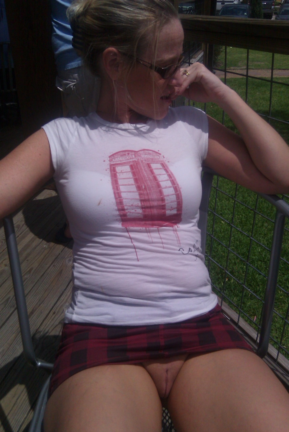 Teens Home No Panties amateur