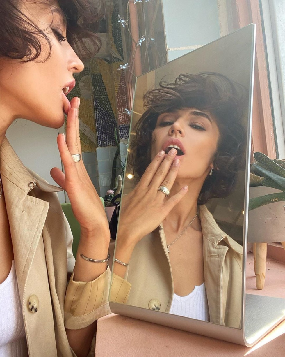 Alina Astrovskaya Mikonos