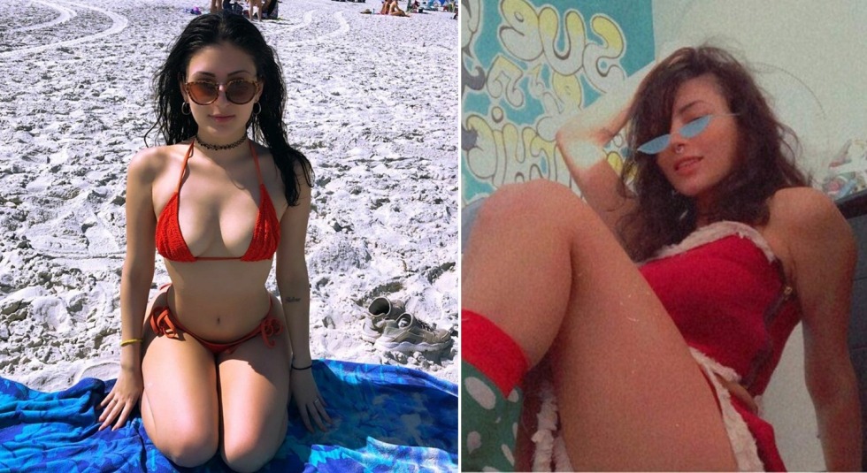 Naked swimmers synchronizers