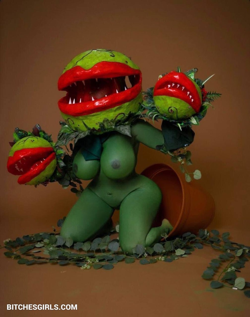 Actress Milena Demonju Nude