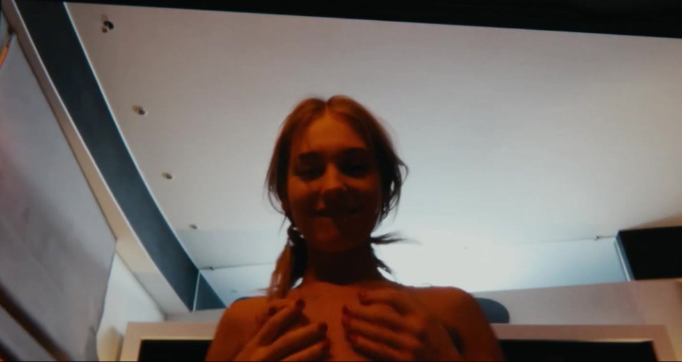 Christina Asmus sucks