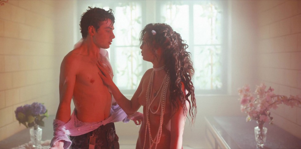 Taisiya Vilkova Nyu Bender