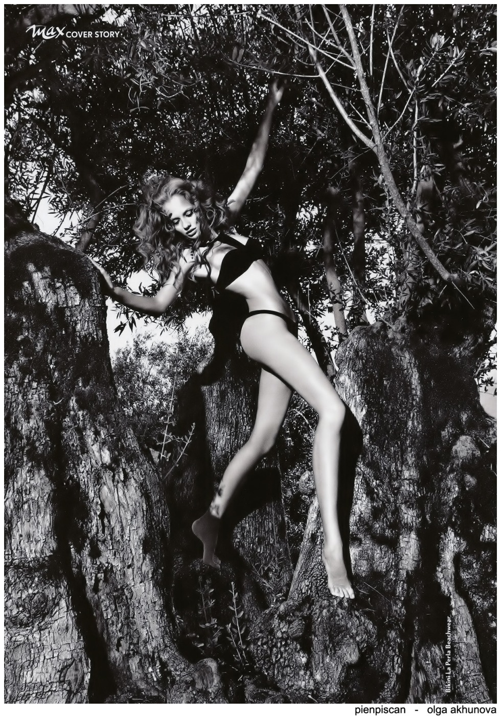 Photo shoot nude behind the scenes