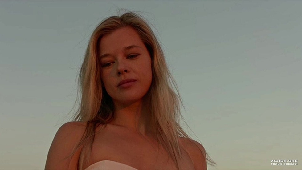 Elena Muravyova Crimean bridge Naked