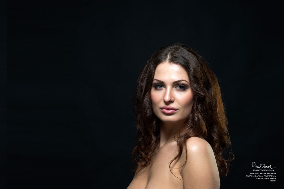 Daria Perova is naked