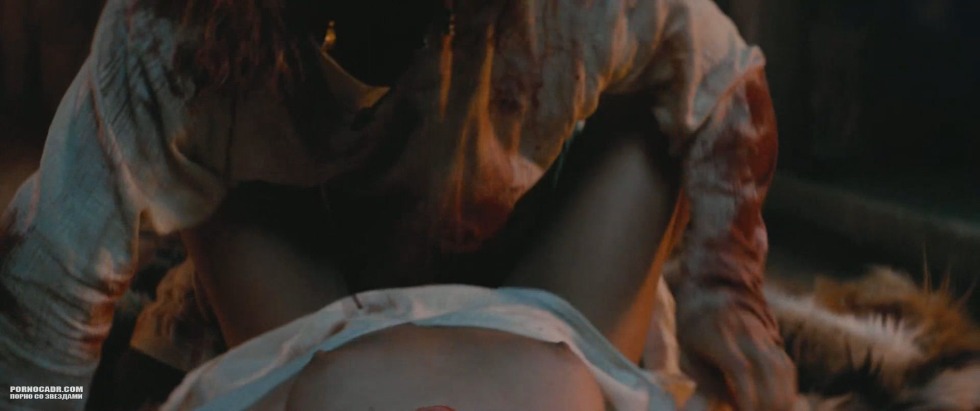 Alexandra Bortich chest