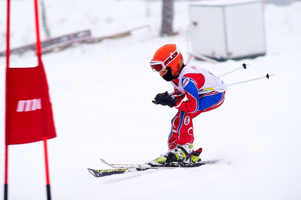 Redheads with spread legs
