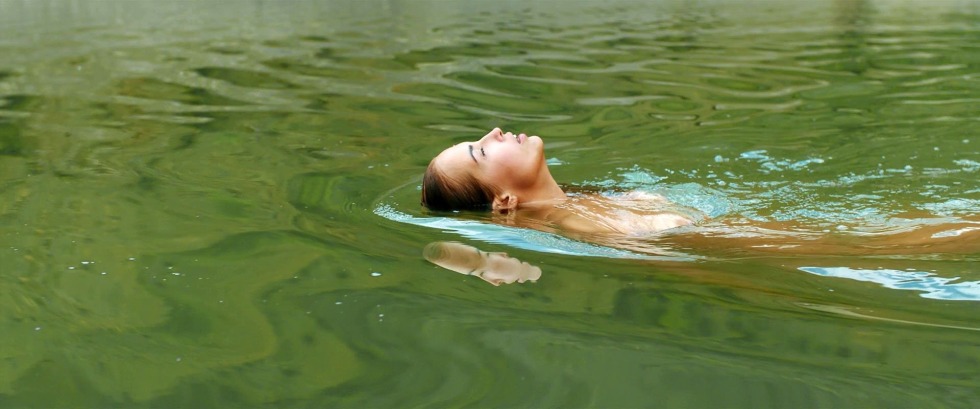 Fatal woman movie 2021